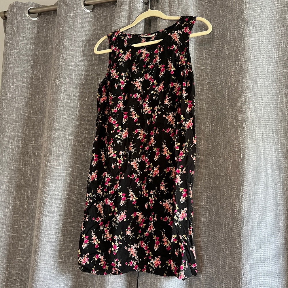 Studio I Vintage 90s black cotton mini dress with small pink florals - Medium